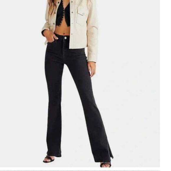 BLANKNYC Denim - Blank NYC x Free People The Hoyt High-rise Mini Flare Black Jeans Size 25 NWT